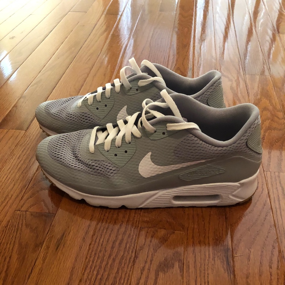 Grey Nike Air Max
